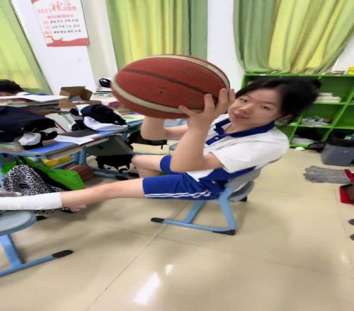 脚伤都要打的篮球