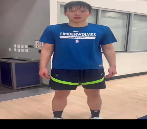 杨瀚森：感谢森林狼给我这次实训的机会祝我自己好运