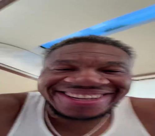 哥们！快别玩了，练球了吗