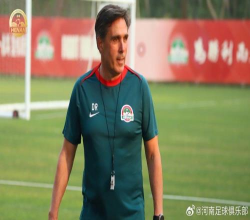 河南新帅拉莫斯：要塑造有攻击性的美丽足球夏窗引进两三名内援