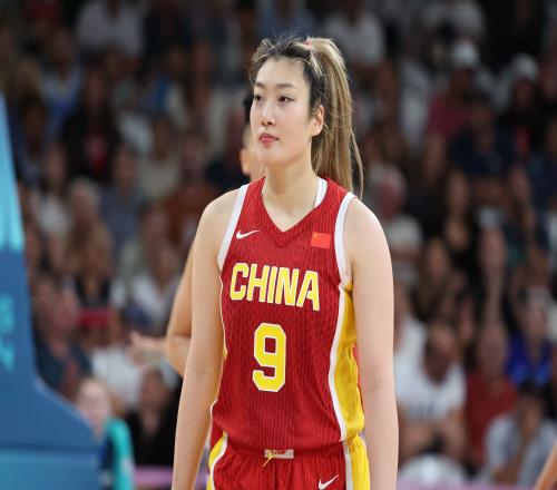 旗开得胜！李梦：十年寒窗苦圆梦千里志高考加油