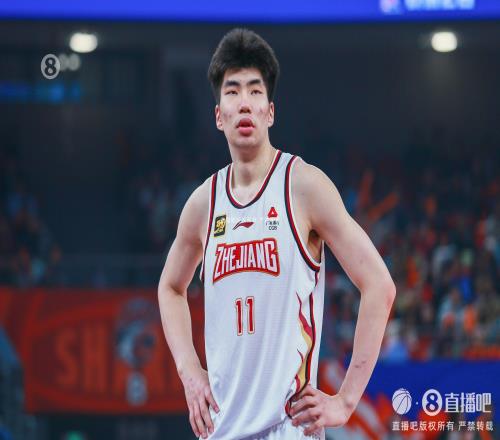全运会男篮资格赛余嘉豪14分9板李添荣22分5助浙江力克上海