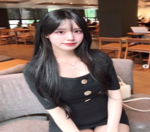 尺帝糊涂啊！Ruler前女友晒照：朋友隔了很久拍的照片