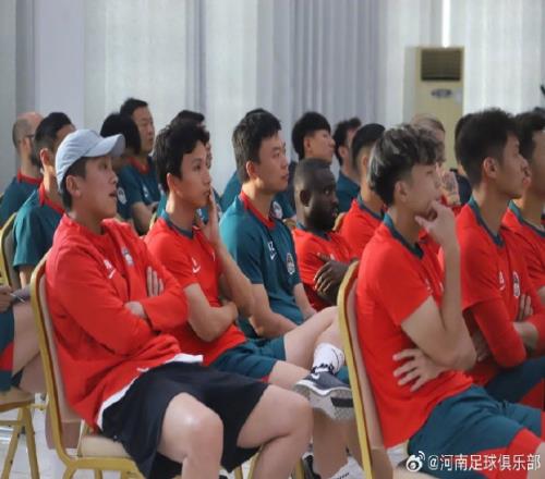 河南一线队召开内部会议加强制度管理与心理建设