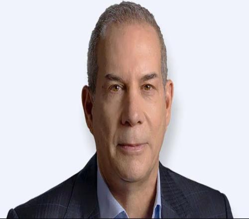 名记：道奇执行副总裁朗罗森或将参与湖人日常运营