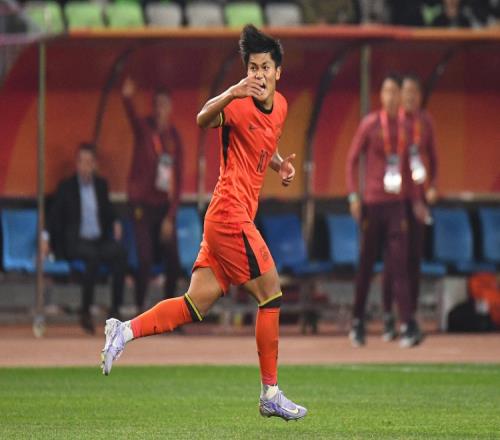 北青体育：蒯纪闻、朱鹏宇、陶强龙等多名00后进东亚杯备选阵容