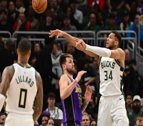 NBA总决赛场均运动战进球榜：巴里13.8球第1AI字母乔丹077排25