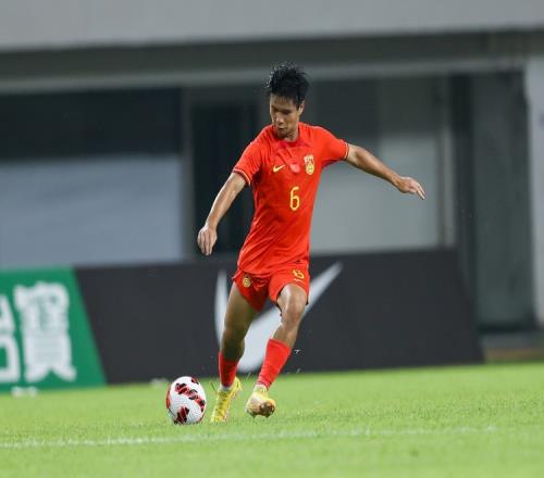 青岛西海岸后卫刘浪舟租借加盟辽宁铁人