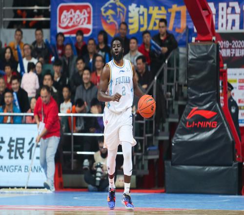 熟面孔+1！除了里斯外前CBA外援杰特现在是开拓者球员发展教练