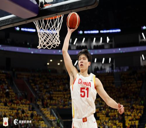 俱乐部15号&国家队51号！预测下杨瀚森在NBA会身披几号球衣