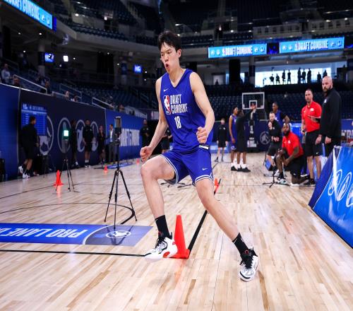 起点很高！杨瀚森16顺位赴开拓者火箭全明星中锋申京也是16顺位
