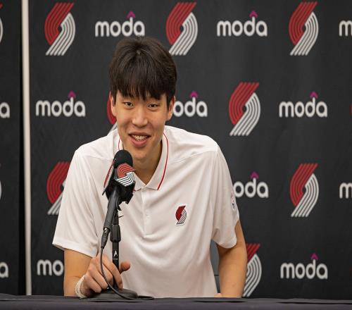 杨瀚森球场集锦开拓者官方：你期待已久的精彩集锦来了
