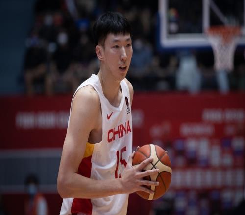 郇斯楠单场8帽U19世界杯历史第二&比肩文班亚马！第一周琦！