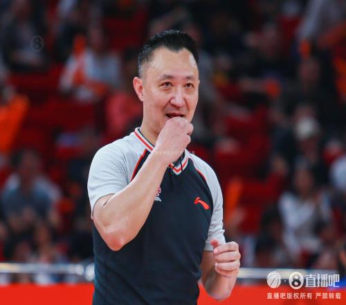 CBA赛季十佳裁判员：闫军、郭楠、杨宏峰、段铸、孙健在列