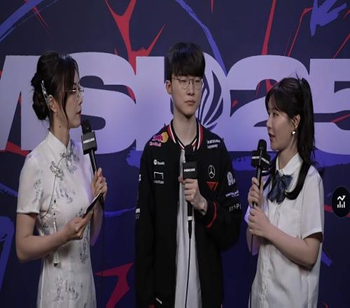 Faker：HongQ今天的操作让我认识到了他今天他一点都不紧张！