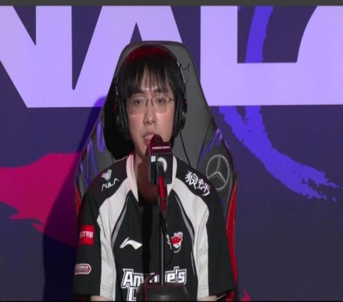 Flandre：回去看录像复盘自己没做好的点Kiin是比较全能的选手
