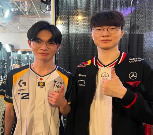 Doggo社媒晒与T1五人组合照：MSI碎片