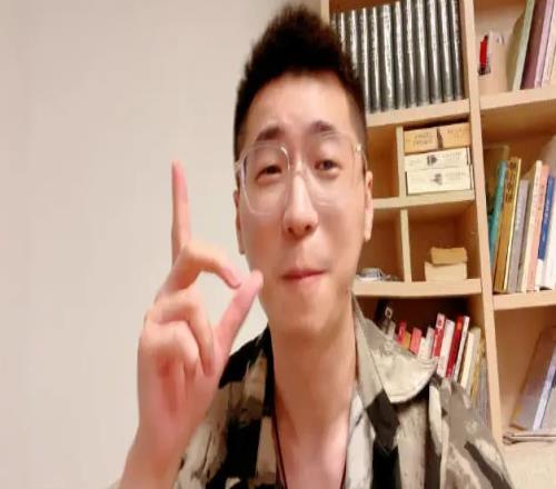 王多多：BLG需吸取上一场的教训，FLY是个很有创造力的队伍