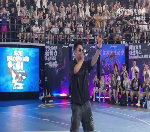 巴特勒中国行：说唱歌手揽佬现场助阵并演唱：大展鸿图！