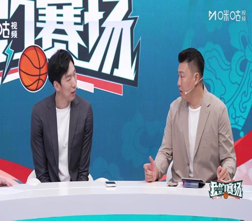 经验丰富！李根：韩国男篮小动作很多,以前和他们打，挡拆总是挂人