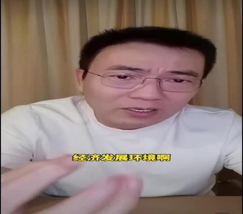 黄健翔谈苏超与村超的区别所在！一个主打乐呵，一个肩负任务