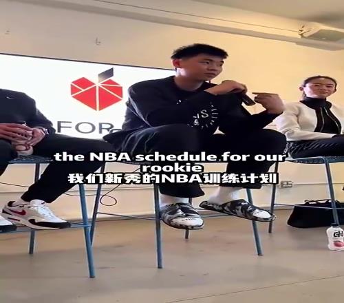 练得太狠了才伤的崔永熙此前透露：每天练8小时，一个月增肌20磅