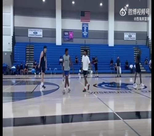 防守弱环被针对！杨瀚森下赛季在NBA会遇到更多这样的情况吧