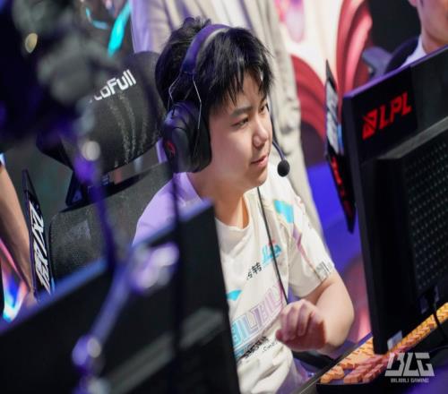 Shadow亲哥、知名PUBG主播Pigff：我弟弟是意大利籍,很想入回CN籍