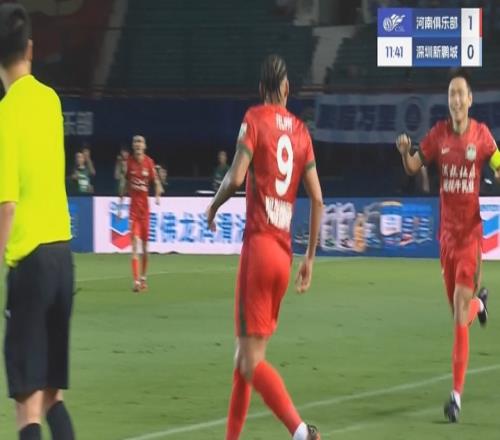 又被吹了！卡多索头球破门，随后因越位再次被判进球无效