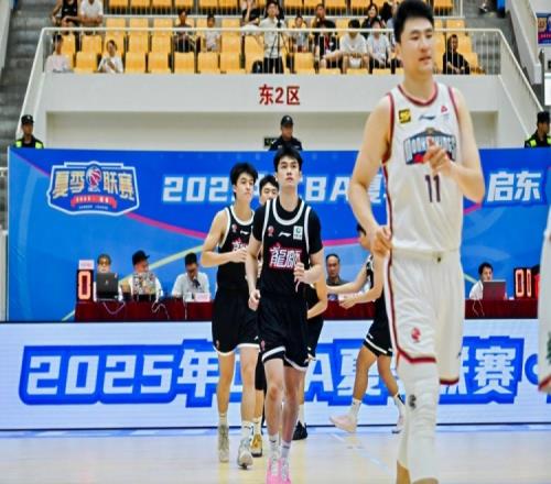 CBA夏季联赛启东站广州6560力克南京高宇坤17分5篮板