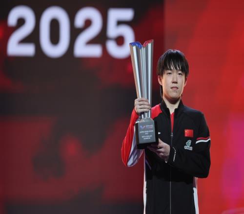 又得靠王楚钦！林诗栋出局后，国乒本站比赛男单仅剩王楚钦和向鹏
