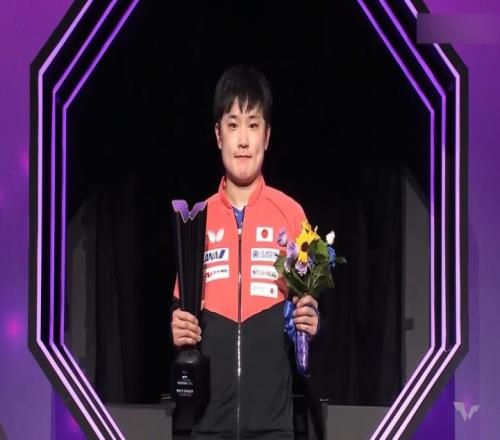 42王楚钦夺冠！张本智和赛后：我之前对阵他212，只能放手一搏