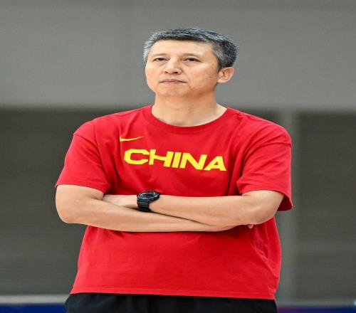 对中国男篮来说韩国并不比黎巴嫩好打我们一定要把对手外线掐死