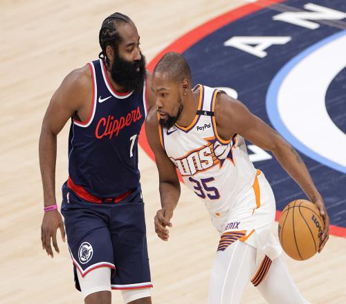 莫泰：除非你是哈登&KD那种超巨否则在NBA生存必须要有一技之长