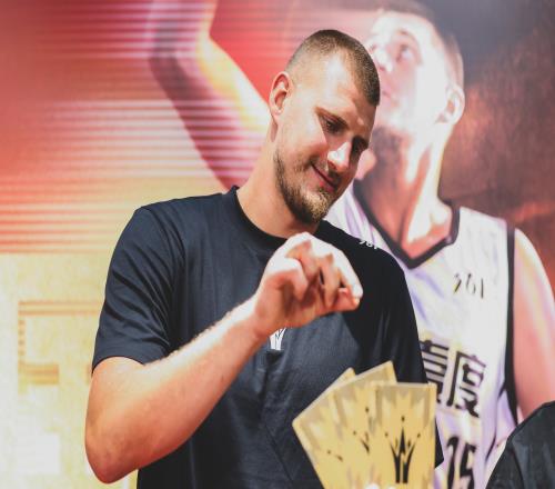 TA记者：NBA对约基奇来说只是工作他32或33岁时选择退役都不奇怪
