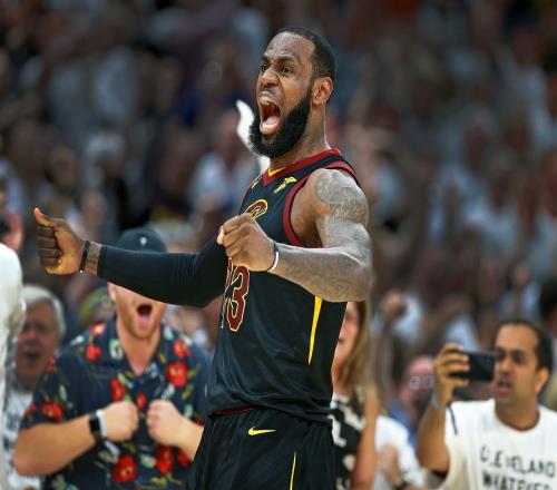 NBA高管：如果骑士下赛季没夺冠我预计他们会全力争取詹姆斯回归