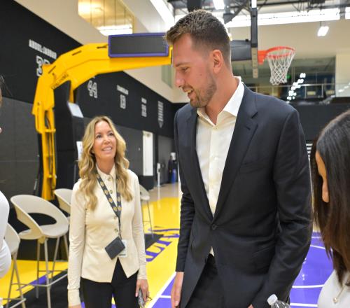 NBA球探：东契奇瘦身后我都没认出来他要在下赛季展开复仇之旅