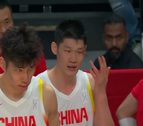 媒体人：大秋复刻“逍遥王”血染赛场带伤作战他就是咱的基本盘
