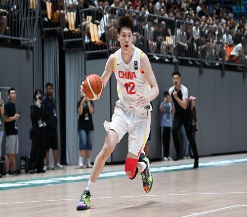 ESPN更新2026届全美高中生排名中国小将郇斯楠排名降至第100位