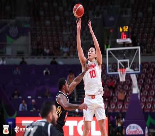王俊杰NBA前景如何苏群：NBA是另一个维度他要提升速度&爆发力