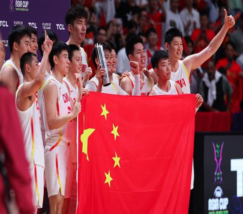 我们的队长！赵睿砍下24分6助当选本场比赛最佳球员