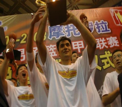 刘玉栋回顾球员生涯：作为1个军人1个运动员在困难面前要有血性