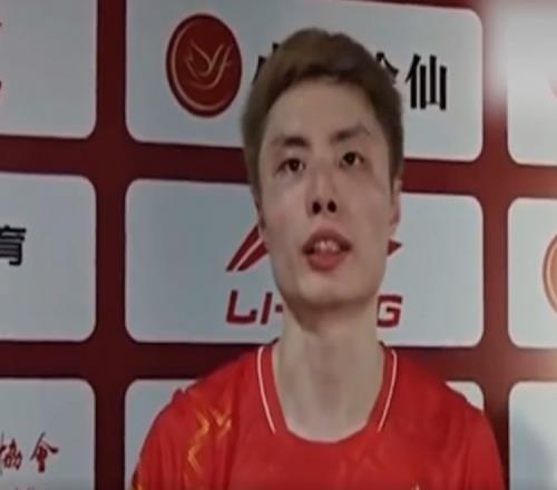 石宇奇：世锦赛的签表非常好，新发型没什么灵感&就是帅