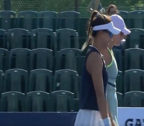 郭涵煜帕诺娃收到对手退赛礼，晋级WTA500蒙特雷站女双决赛