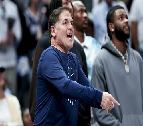 库班：卖独行侠时合同有保证我管理球队的条款但NBA出手删掉了