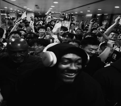 回味无穷！杰伦威晒20张中国行照片还约定明年再来