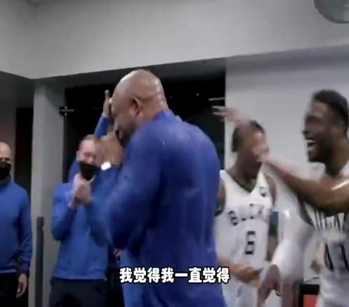 杨毅此前：哈姆水平比雷迪克高，当时应该是失去了对更衣室的控制