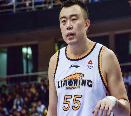媒体人：只有大韩退役才标志着这代霸主辽篮迎来真正的谢幕时刻