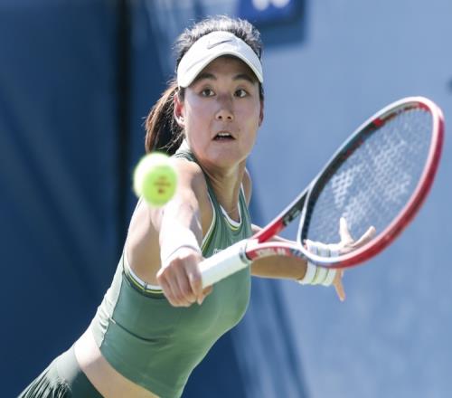 王雅繁青山修子02不敌米拉安德列娃施耐德，无缘美网女双8强
