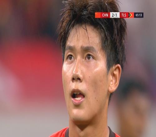 热议U22：中国足球但凡有点廉耻之心也不至于踢成这样活该被骂